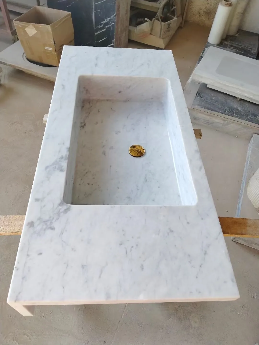 Wash Basin 18